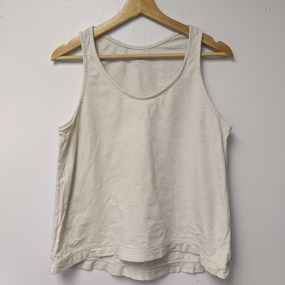 Boxy-fit Everlane cotton tank